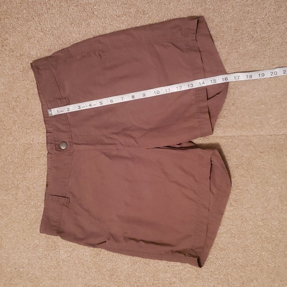 Columbia Women's Brown Shorts - Picture 11 of 14